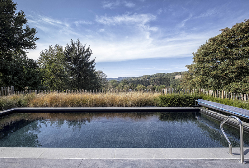 Piscine naturelle à Arimont Belgique